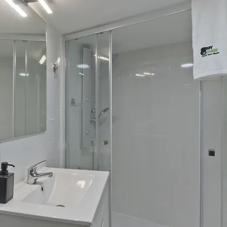 Bmyguest - Alfama River Lissabon